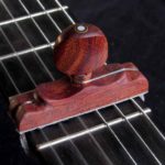 Cejilla de madera de Palo Santo de Madagascar