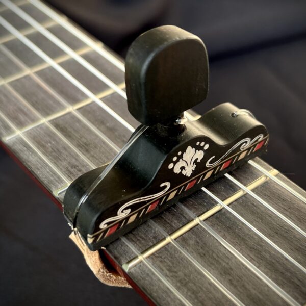 Cejilla flamenca artesana tallada