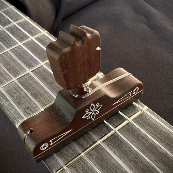 Cejilla flamenca artesana tallada